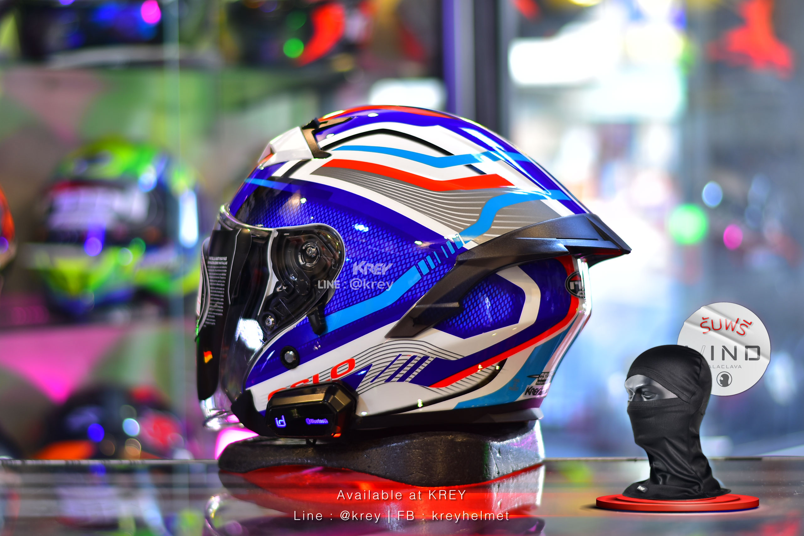 Real model OSLO Magma White Blue