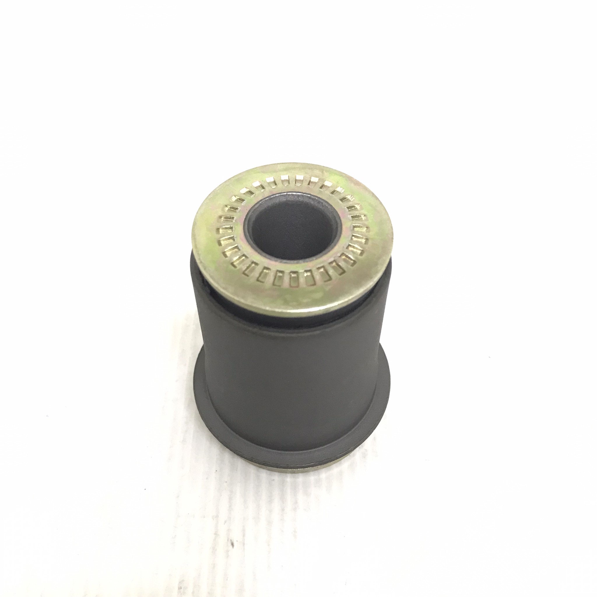 (1ตัว) บู๊ชปีกนก TOYOTA LH60 / LH112 / KDH222 / Commuter / TIGER 4WD ตัว ล่าง โตโยต้า / รถตู้หัวจรด รถตู้คอมมูเตอร์ ไทเกอร์ / LOWER / ARM BUSHING ยี่ห้อ RBI / เบอร์ 48061-26010 / 48061-26050 / T2464W