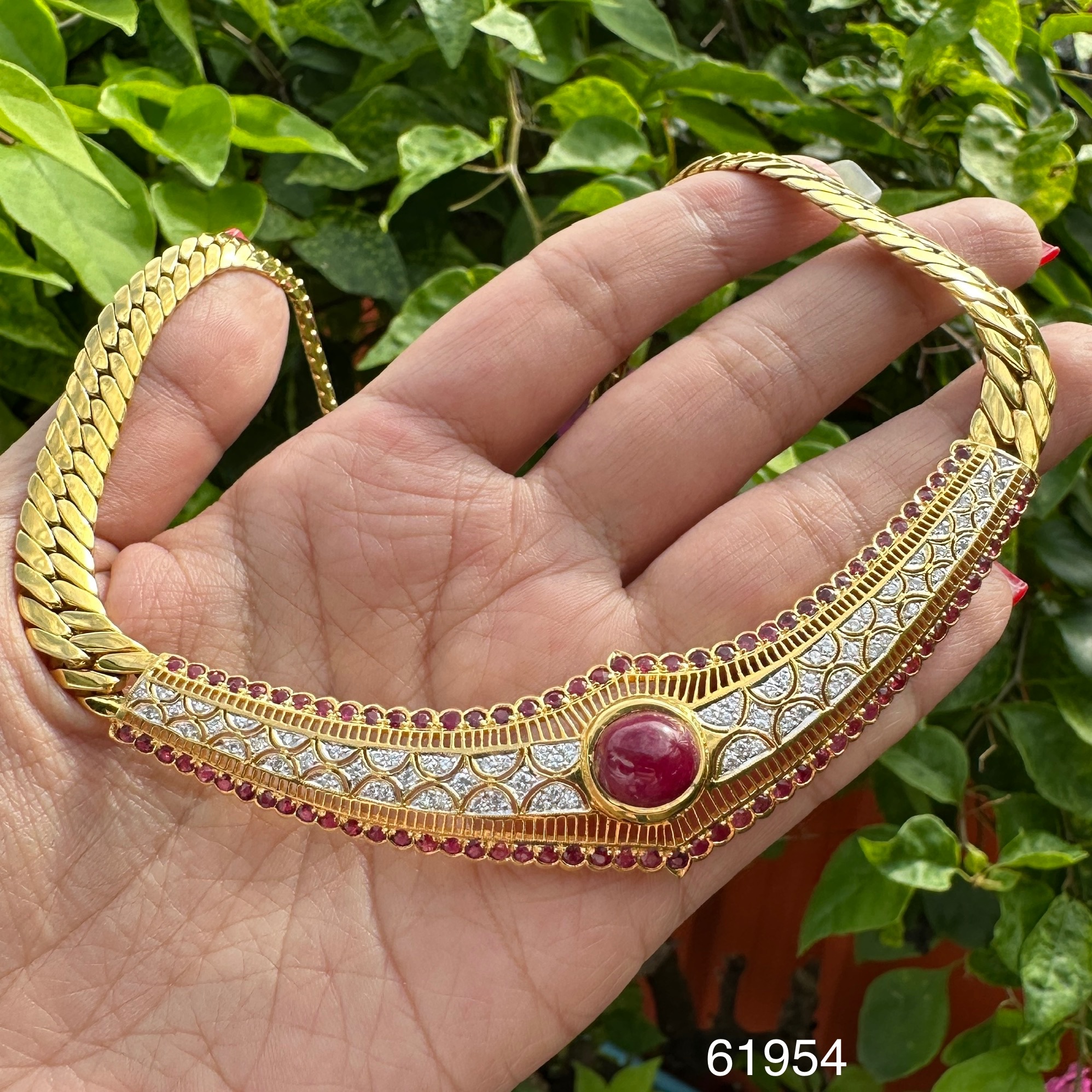 รหัส 61954 สร้อยคอ ทับทิม พม่า ฝังเพชร 72 เม็ด 0.50 กะรัต ทอง18K งานเก่า นน. 43.30 g