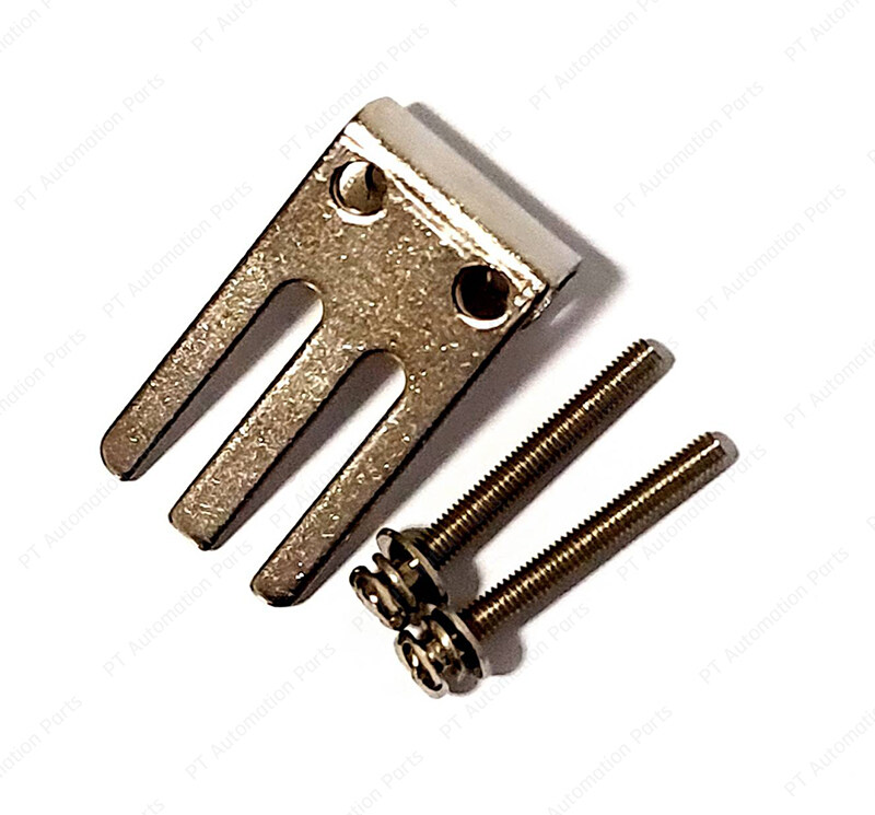 ขายึดเซนเซอร์ ขายึดพร็อกซิมิตี้สวิตช์ ใช้สำหรับ รุ่น TL-Q5MC1 TL-Q5MC2 Mounting Bracket for Proximity Sensor OMRON TL-Q5M Series