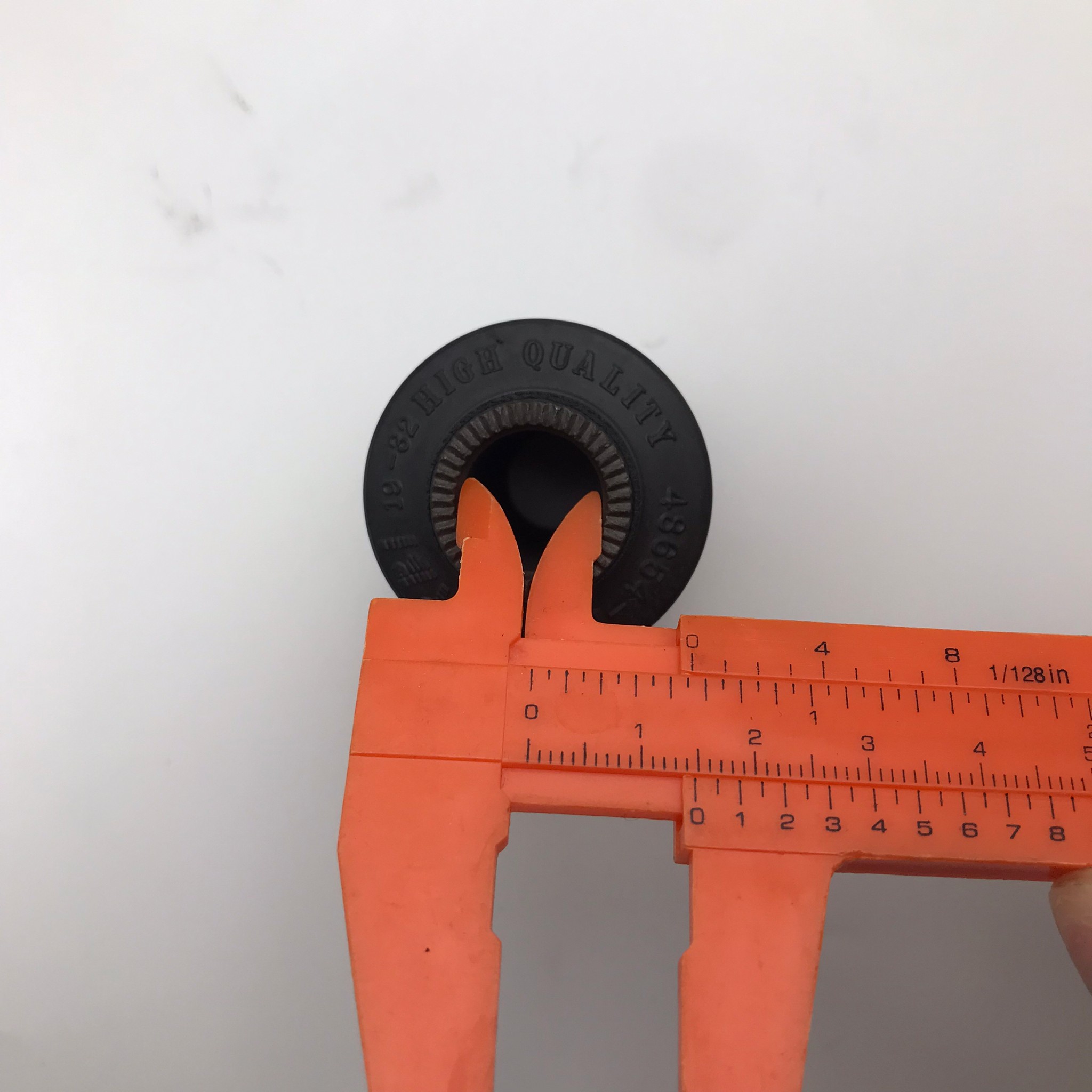 (1ตัว) บู๊ชปีกนก TOYOTA ตัวล่าง ตัวเล็ก AE111 / AE112 / AE110 ตัว ล่าง โตโยต้า / LOWER / SMALL ARM BUSHING ยี่ห้อ RBI / เบอร์ 48654-12090 / T2431WS