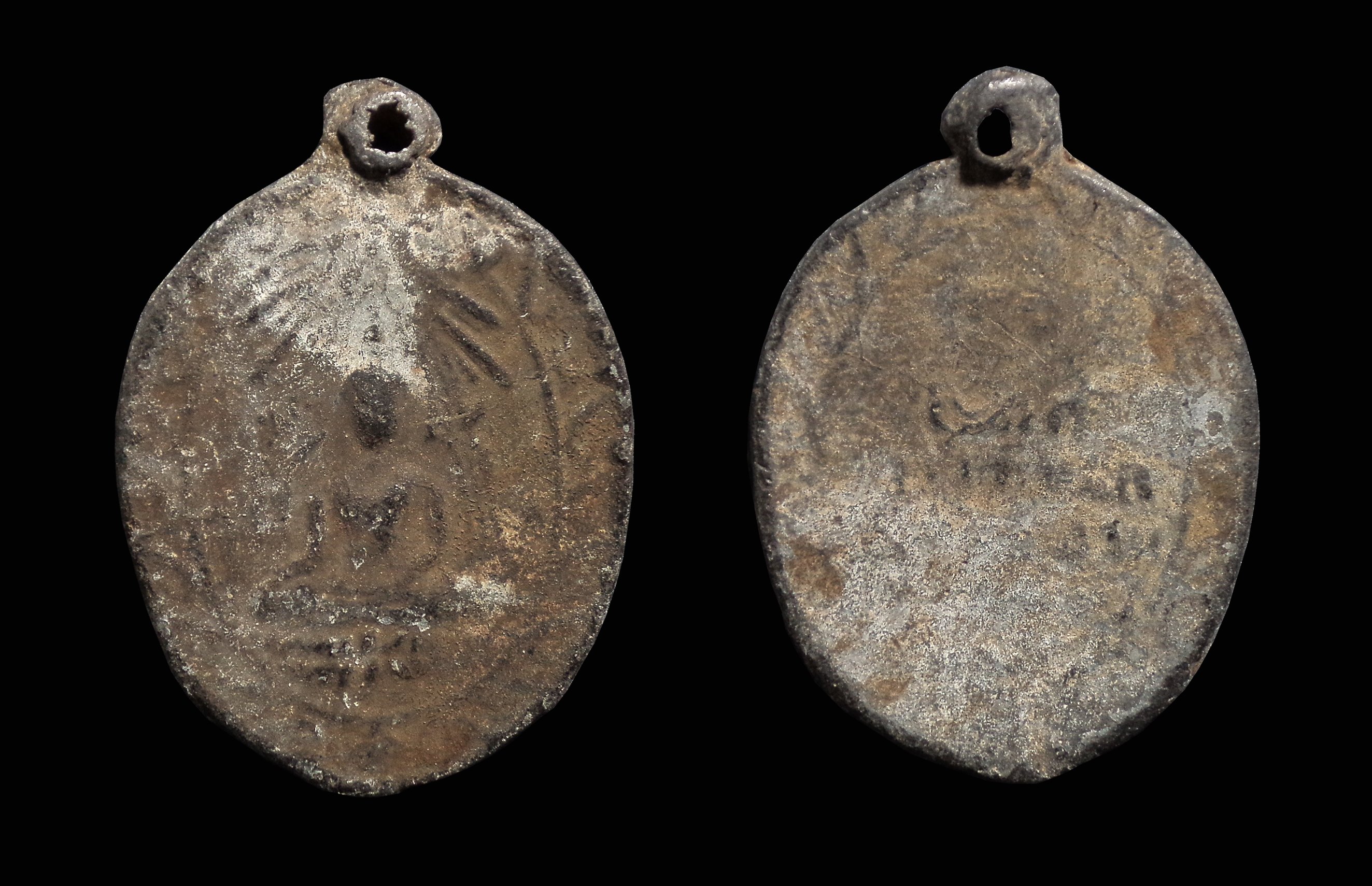 เหรียญพระพุทธชินราช เนื้อชินตะกั่วเก่า