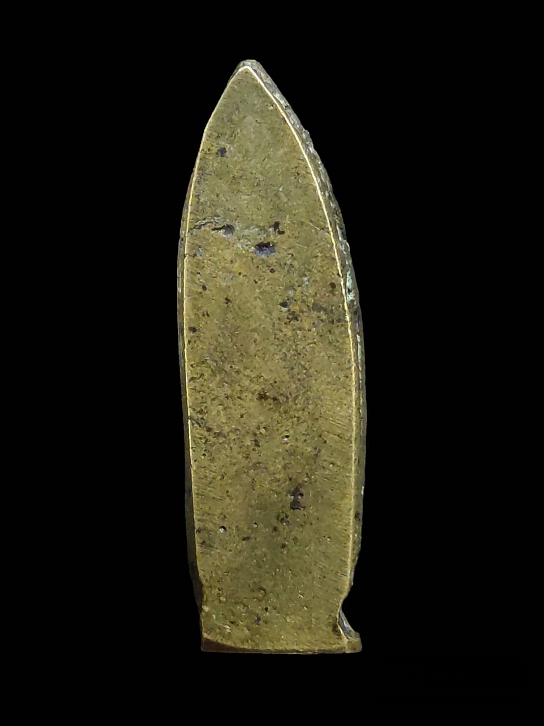 เหรียญหล่อ พระลีลาหลวงพ่อซวง วัดชีปะขาว สิงห์บุรี พิมพ์ใบข้าว เนื้อโลหะผสม ปี 2485-2507