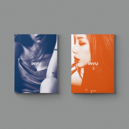 ( Pre-Order ) Taeyeon 3rd Album [INVU] Set 2 ver + Poster วางจำหน่าย 15 / 2 / 2022