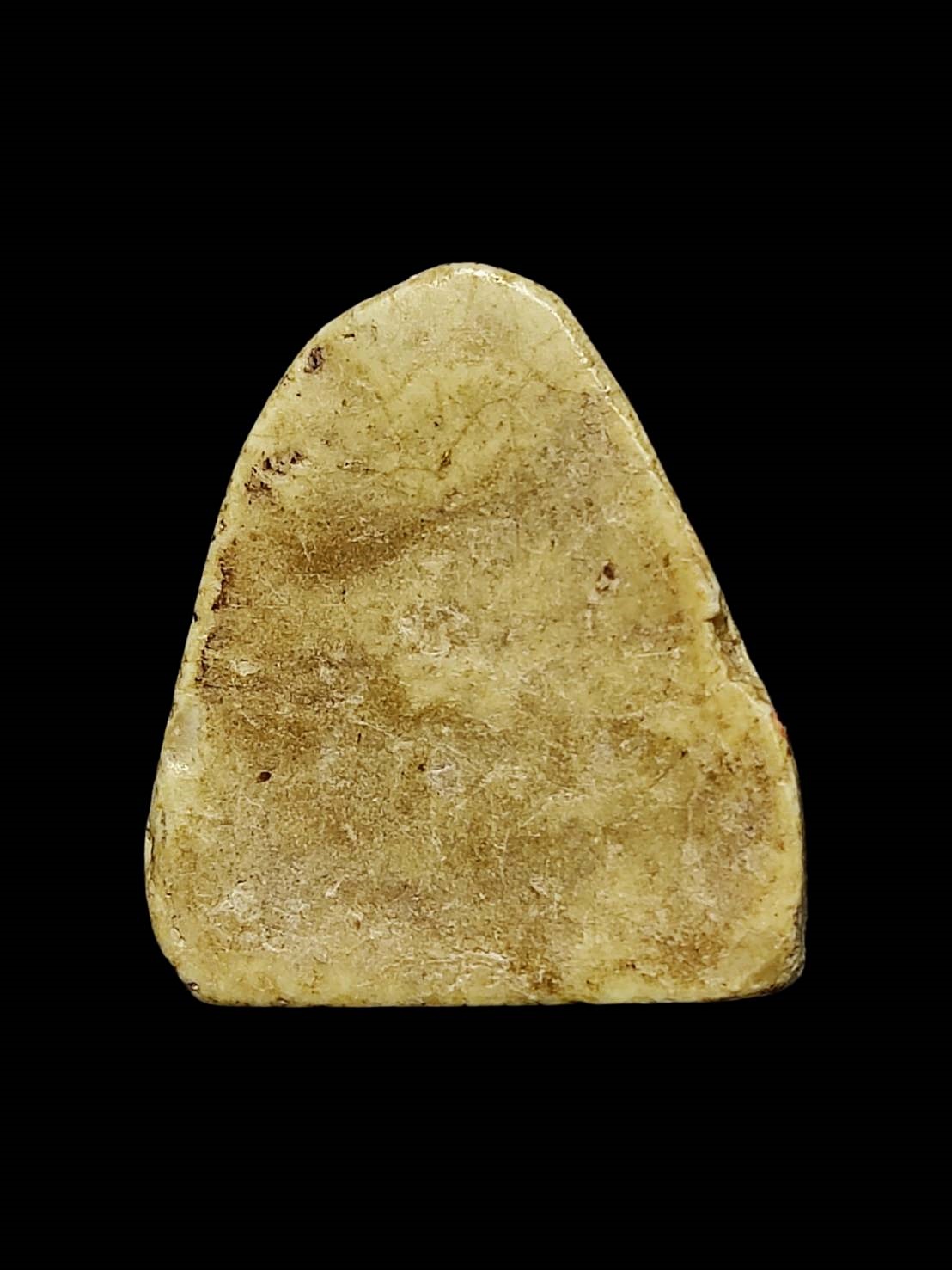 พระปิดตา เนื้อผงเก่า ไม่ทราบที่