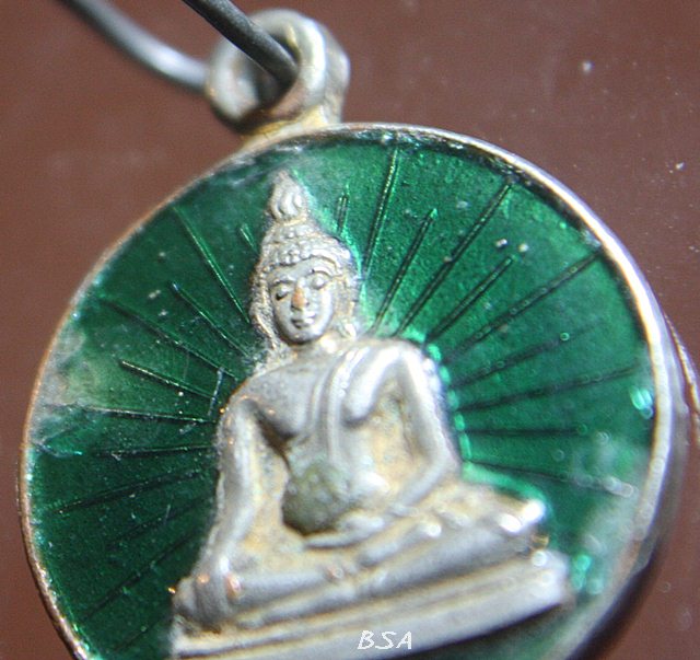 เหรียญกลมเล็กลงยาพระพุทธ วัดคณิกาผล ป้อมปราบ กรุงเทพ ฯ งานผูกพัทธสีมา ปี 2525