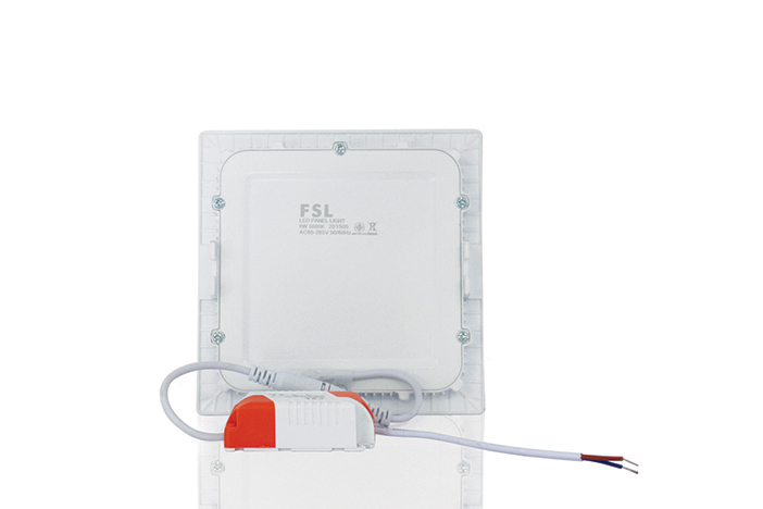 ดาวน์ไลท์ LED สี่เหลียม 4" 9W Day แสงขาว