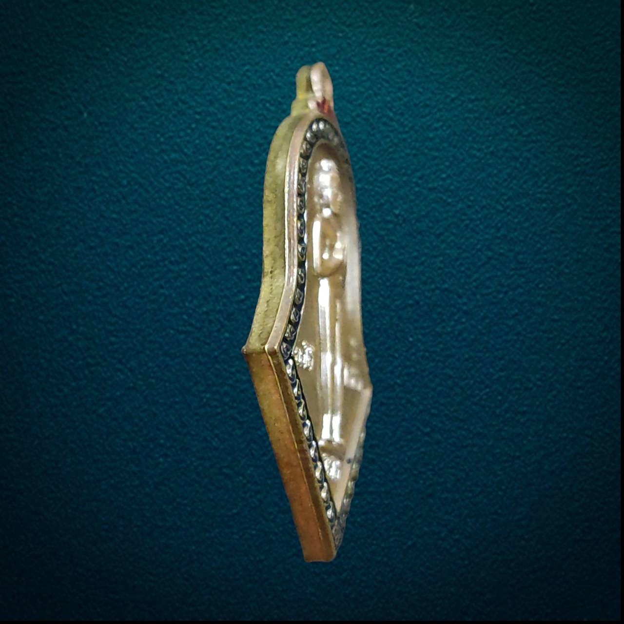 เหรียญไอ้ไข่ รุ่นรวยสมใจนึก ปี 63 ขอได้ ไหว้รับ วัดลำกระดาน กทม.