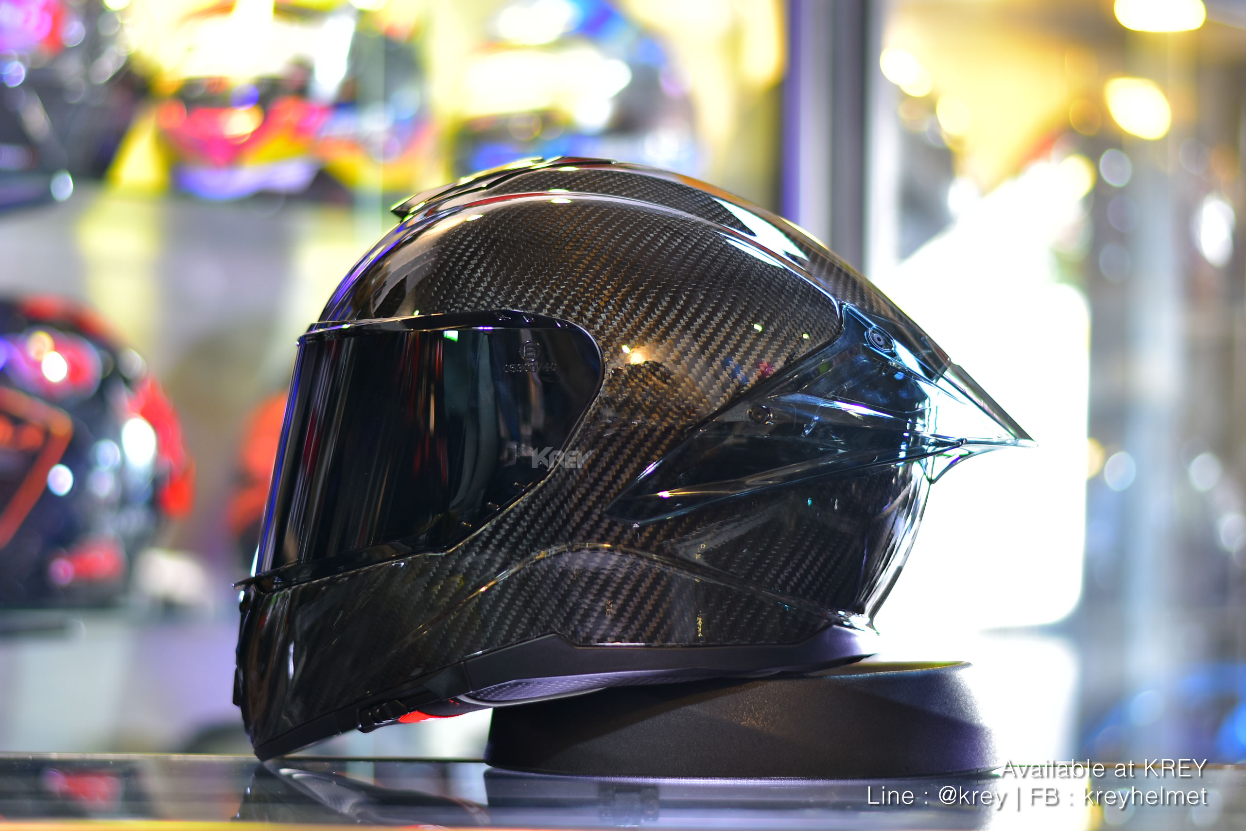 BRG Helmets model BR-24 Carbon Black