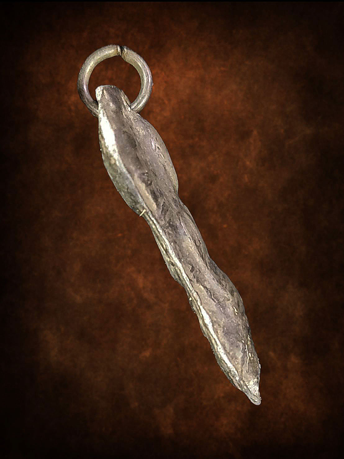 พระมเหศวร พิมพ์กลาง กรุวัดพระศรีรัตนมหาธาตุ จ.สุพรรณบุรี