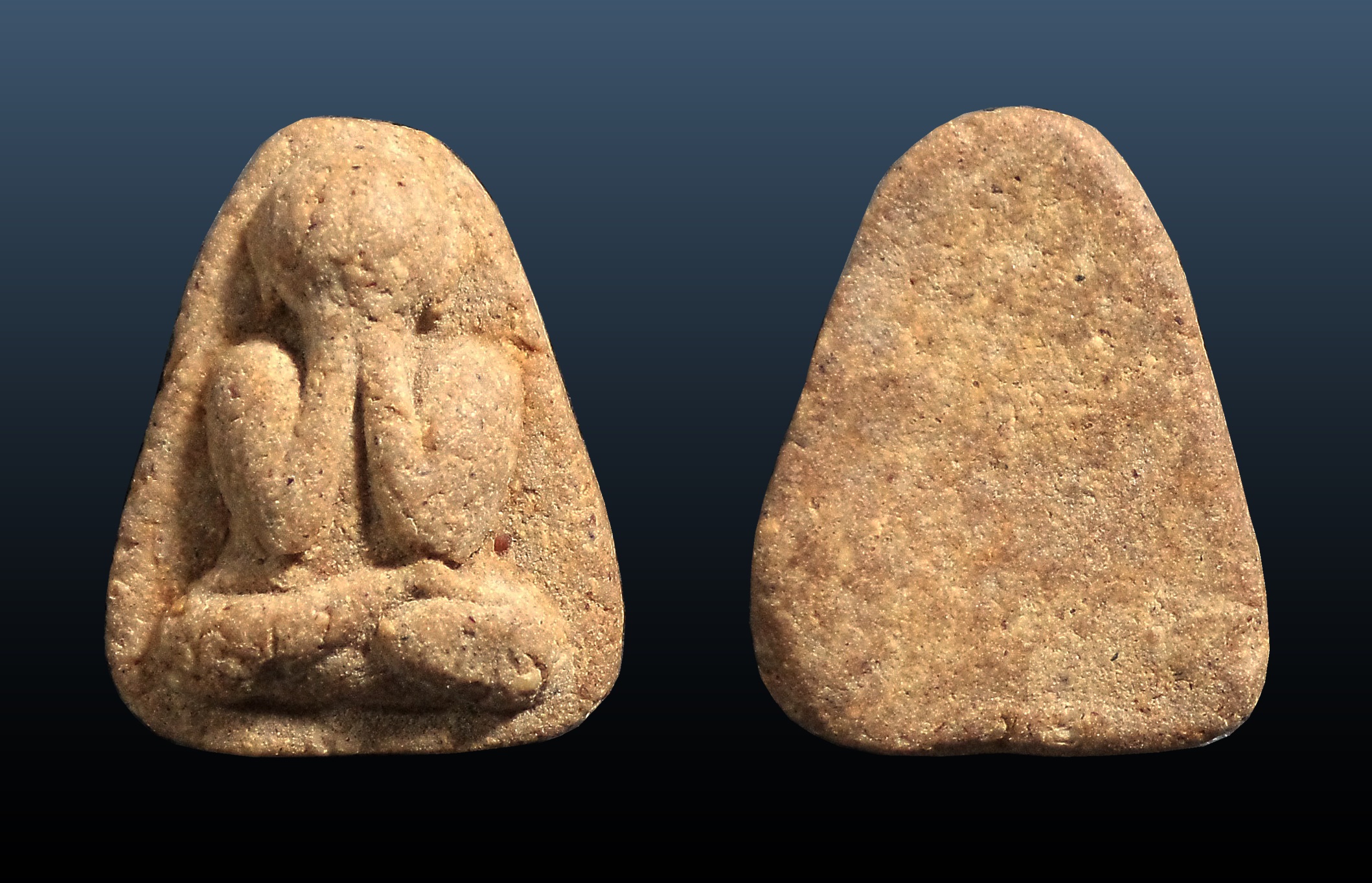 พระปิดตารุ่นแรก หลวงพ่อเกลี้ยง วัดเนินสุทธาวาส ชลบุรี ปี2506