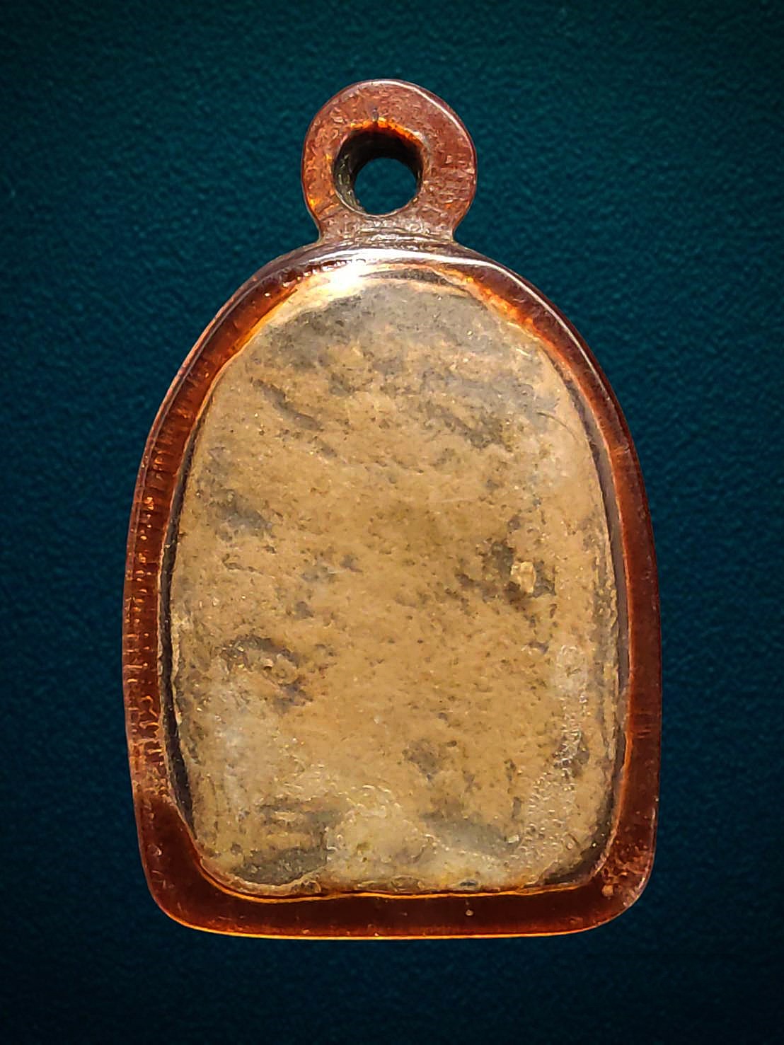 พระกำแพงซุ้มกอ พิมพ์กลาง จ.กำแพงเพชร