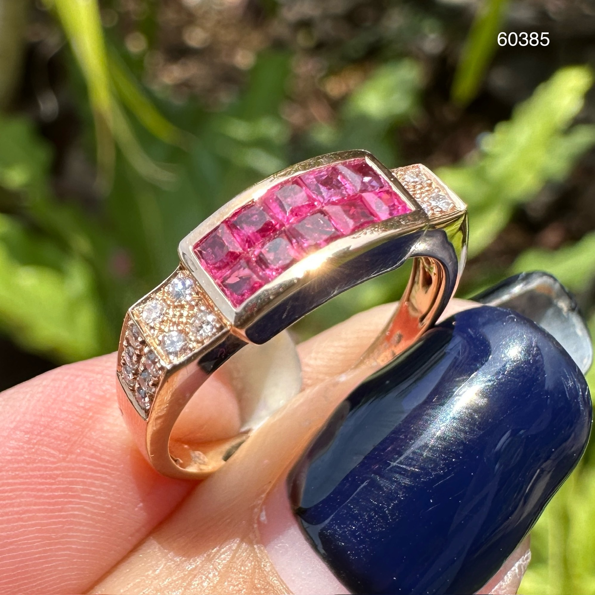 รหัส 60385 แหวน ทับทิม พม่า Princess 0.54 กะรัต ฝังเพชร 20 เม็ด 0.12 กะรัต ทอง18K สี Pink gold นน. 3.08 g