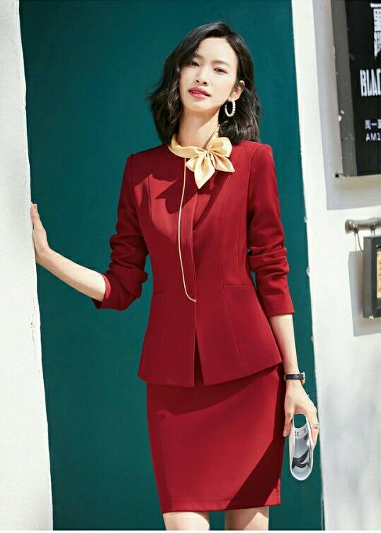 ชุดสูท ชุดพนักงานต้อนรับโรงแรม ชุดพนักงานออฟฟิศ