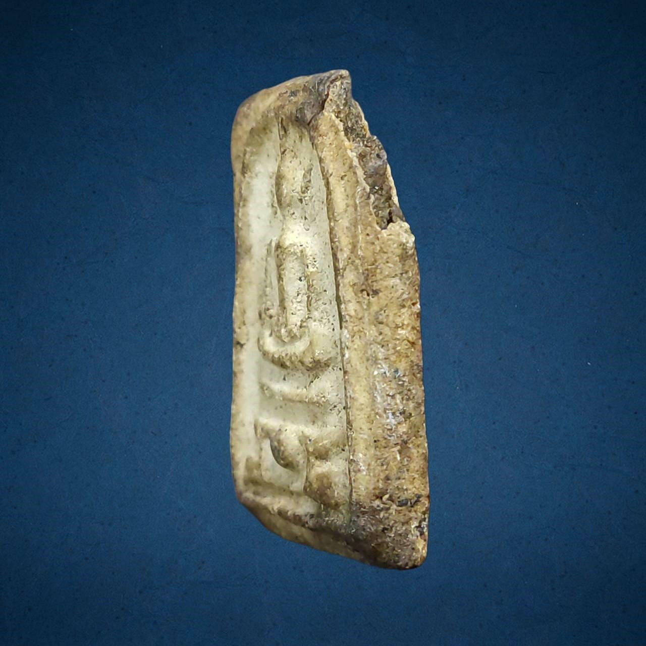 พระสมเด็จพิมพ์ฐานผ้าทิพย์ เก่าไม่ทราบที่