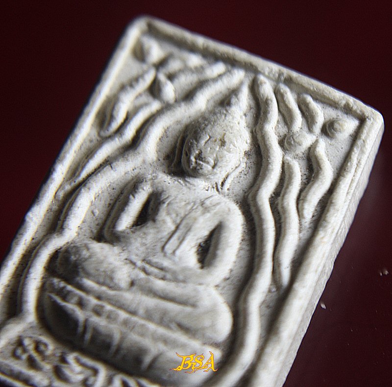 พระผงวัดหนองจอก อ.หนองปรือ จ.กาญจนบุรี