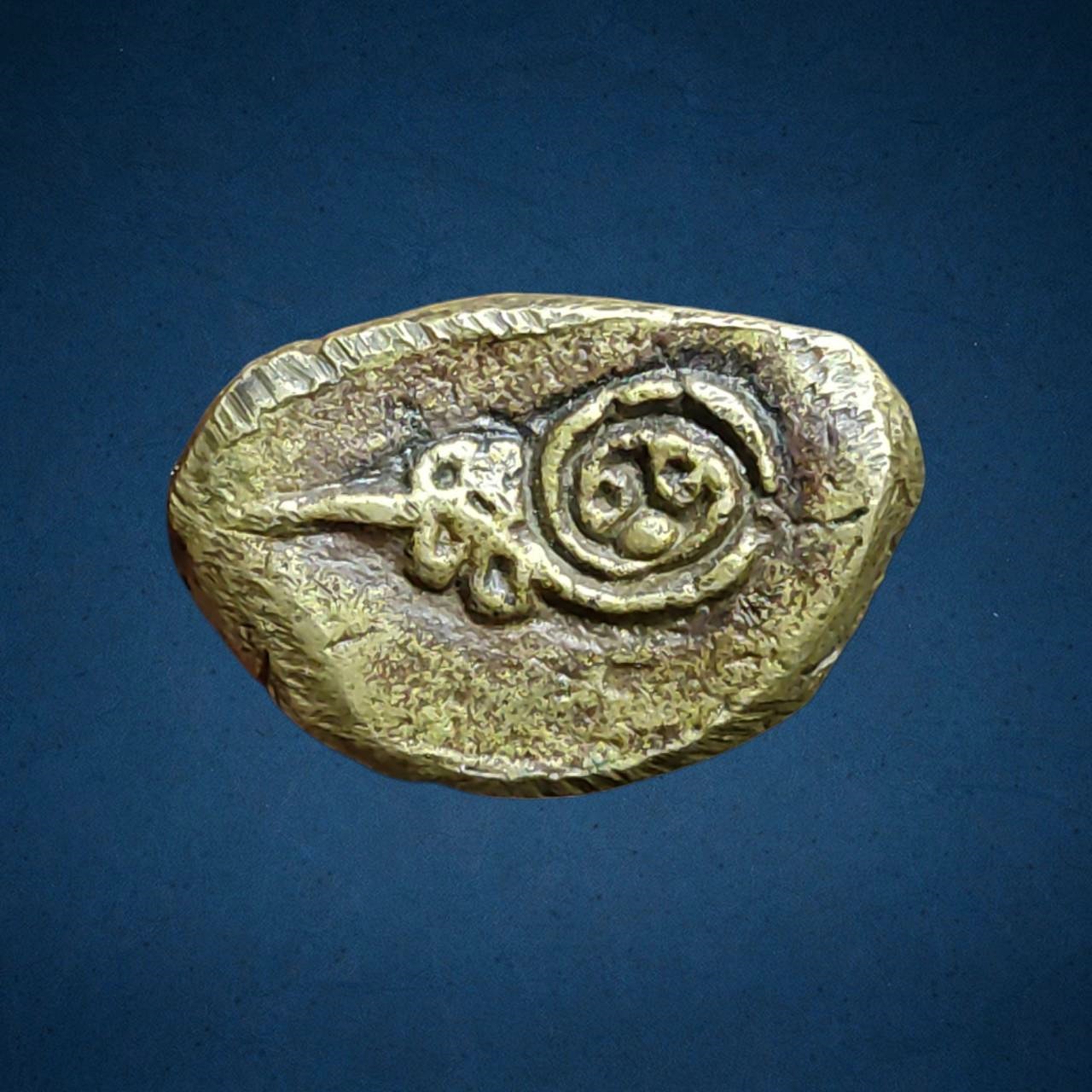 หล่อโบราณ หลวงพ่อเตียง พิมพ์คอยาว วัดเขาลูกช้าง พิจิตร ปี2497