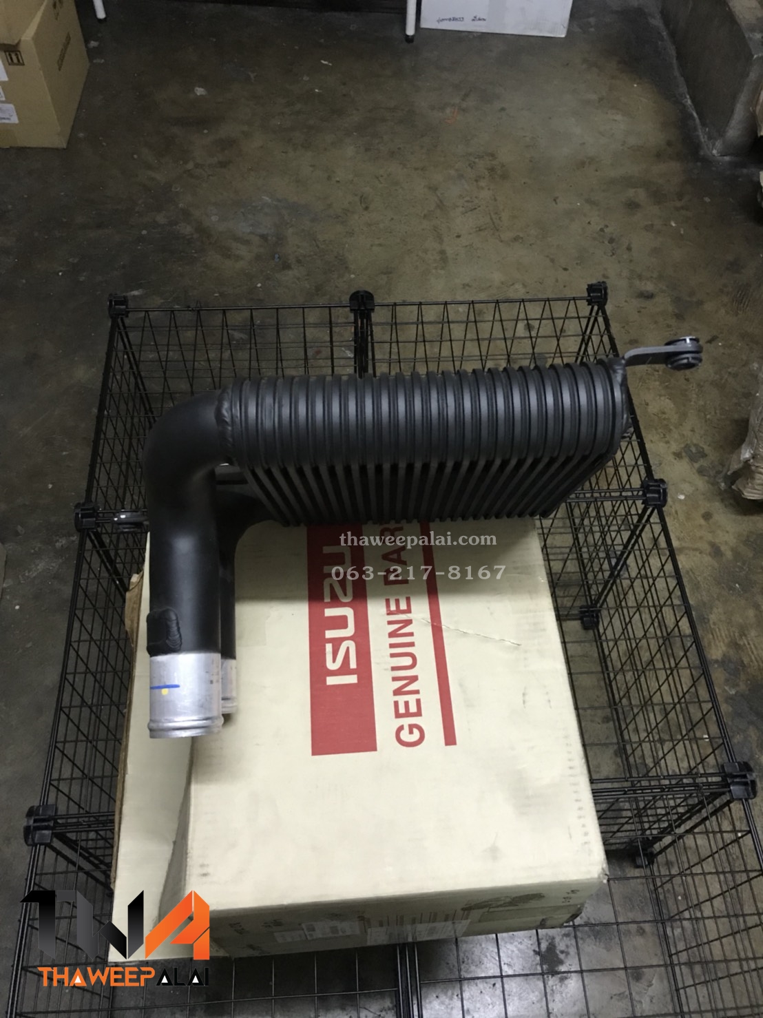 [ยกเลิกการจำหน่าย] อินเตอร์คูลเลอร์-รุ่นอยู่ด้านหน้า DMAX ปี05-10 4WD ของใหม่ (รูปจริง)/แท้ห้าง 8980002701