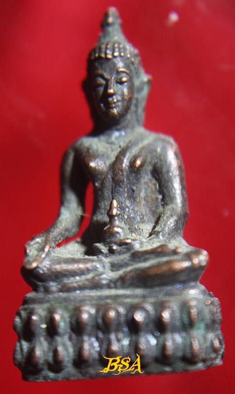 รูปหล่อ พระพุทธเทพประทาน