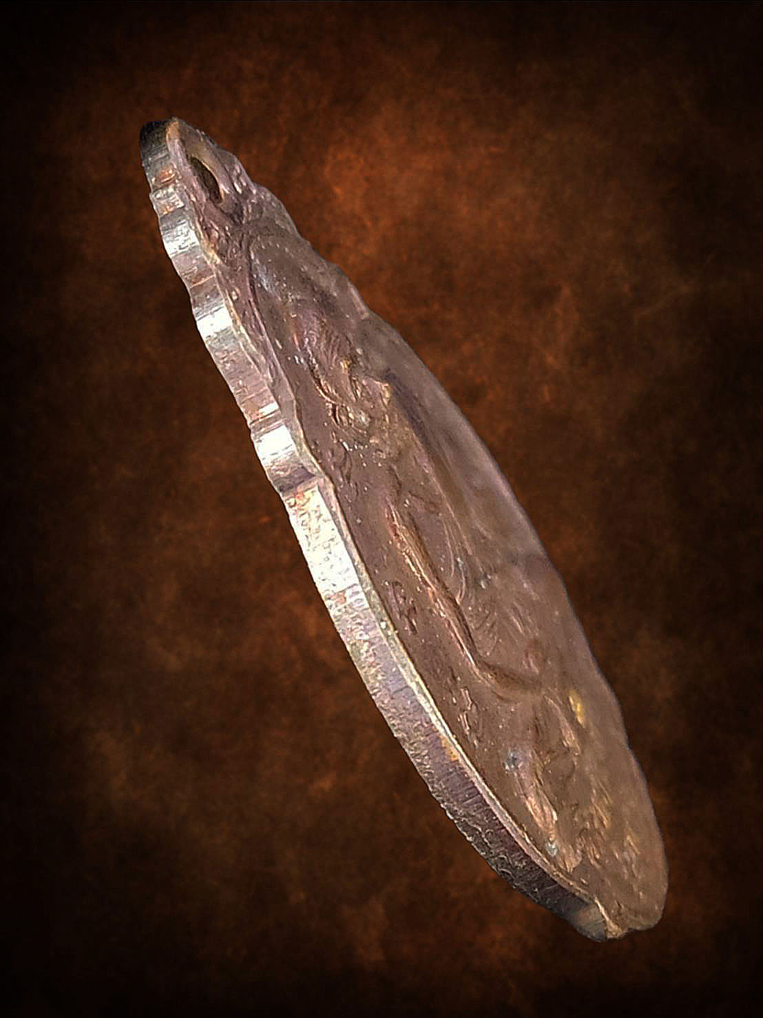 เหรียญอริยทรัพย์รุ่นแรก หลวงพ่อเอีย วัดบ้านด่าน ออกวัดหนองทองทราย นครนายก ปี2520