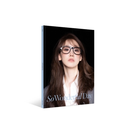 ( Pre-Order ) PHOTOBOOK YOONA ( Girls Generation ) - IM YOONA 2024 BIRTHDAY POP-UP วางจำหน่าย 20 / 6 / 2024