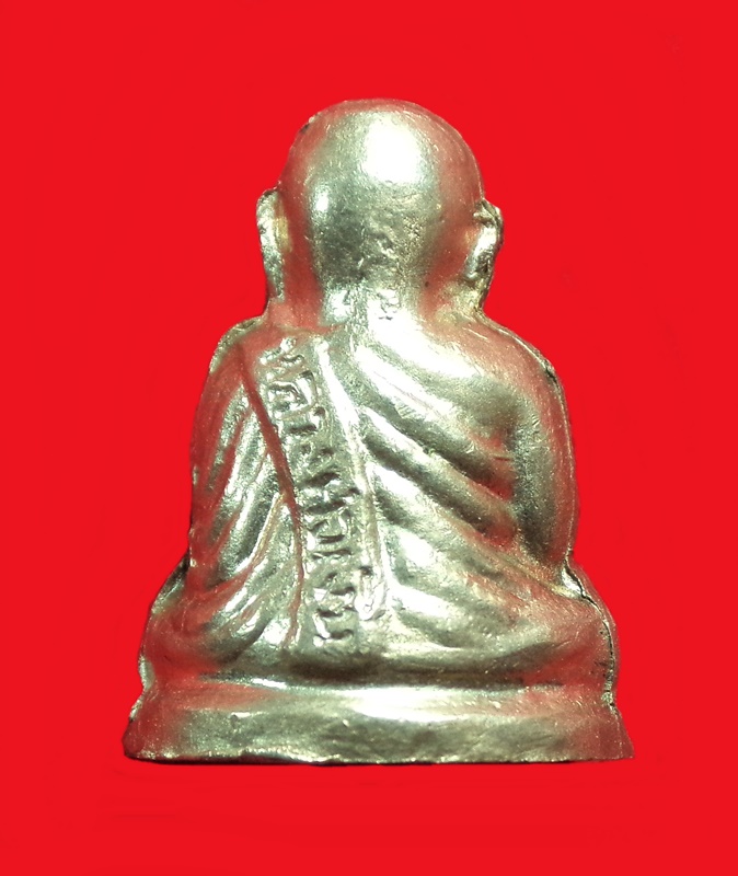 หลวงพ่อเงิน วัดบางคลาน จ.พิจิตร เนื้ออัลปาก้า