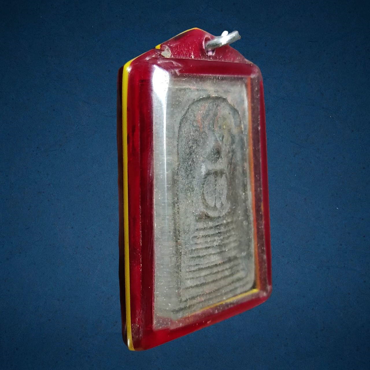 พระสมเด็จพิมพ์เกศไชโย9ชั้น อกร่องหูบายศรี หลังยันต์ หลวงพ่อกวย วัดโฆสิตาราม ชัยนาท ปี 2515 เนื้อผงน้ำมัน