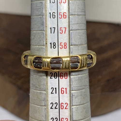 รหัส 62979 แหวน หางช้าง รอบวง ทอง90 ขนาด 59 งานเก่า หลุดจำนำ สวยมาก นน. 2.75 g