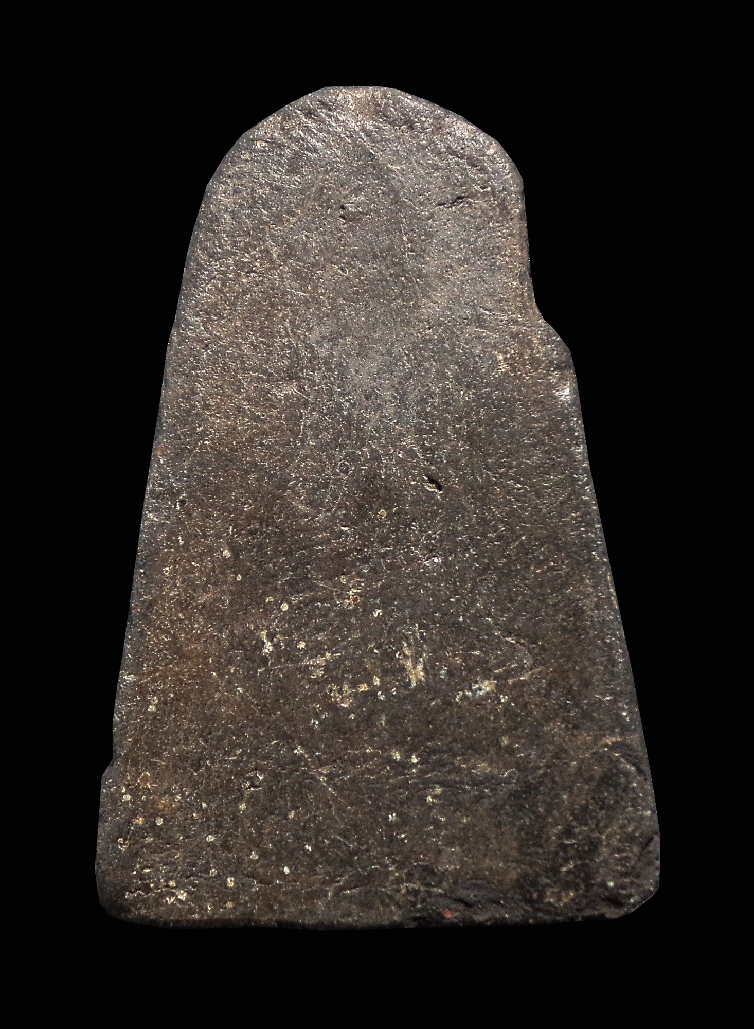 พระผงรูปเหมือนรุ่นแรก พิมพ์ใหญ่ หลวงพ่อรุ่งเคราเหล็ก วัดบางแหวน จ.ชุมพร ปี2500 เนื้อดินผสมว่าน