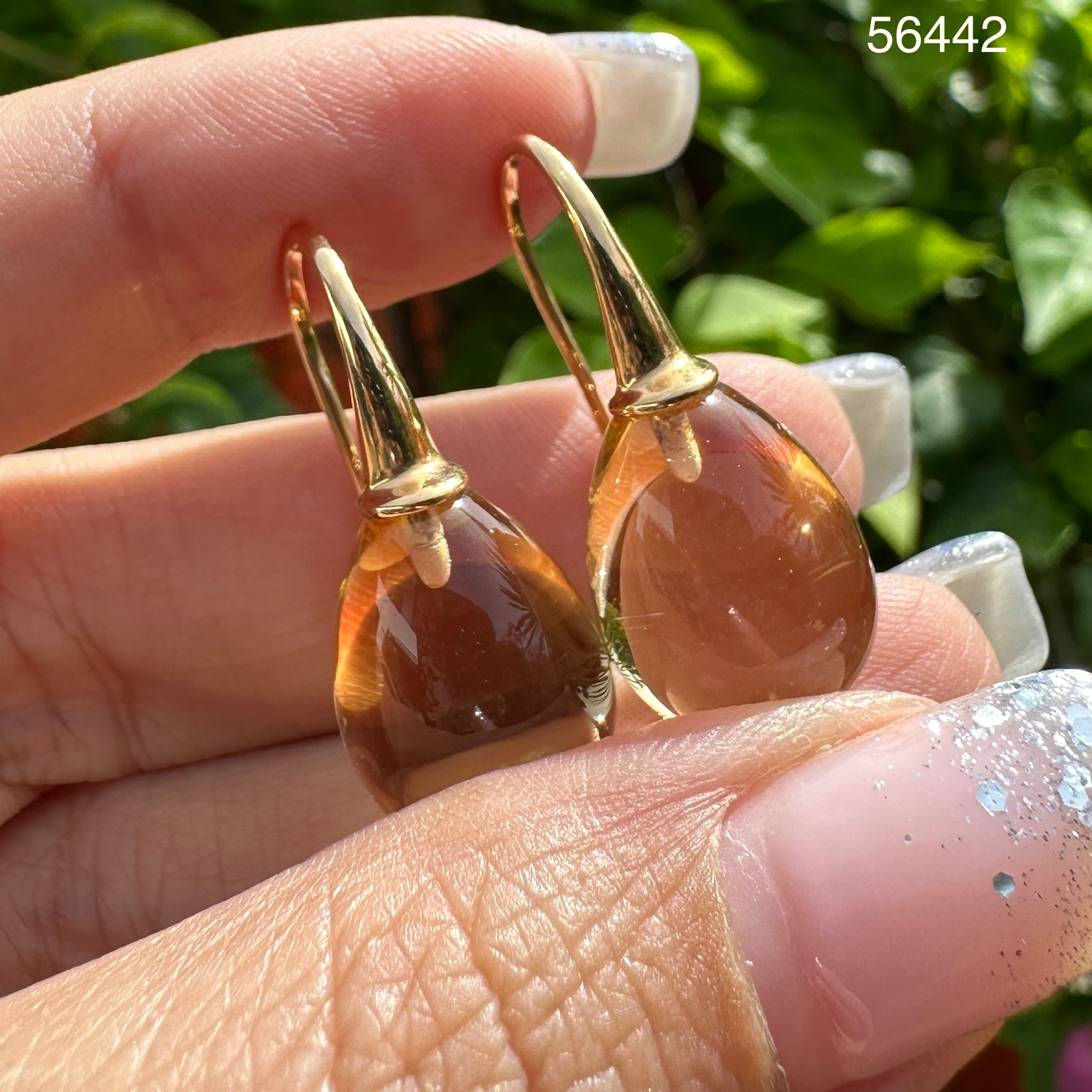 รหัส 56442 ต่างหู พลอย หยดน้ำ Pink gold ทอง18K แบบเกี่ยว งานสวยมาก นน. 8.68 g