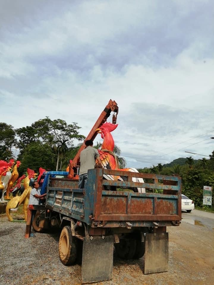 ไก่ปูนปั้นแก้บน-ถวายขอพรตาไข่วัดเจดีย์ ขนาด2 เมตร