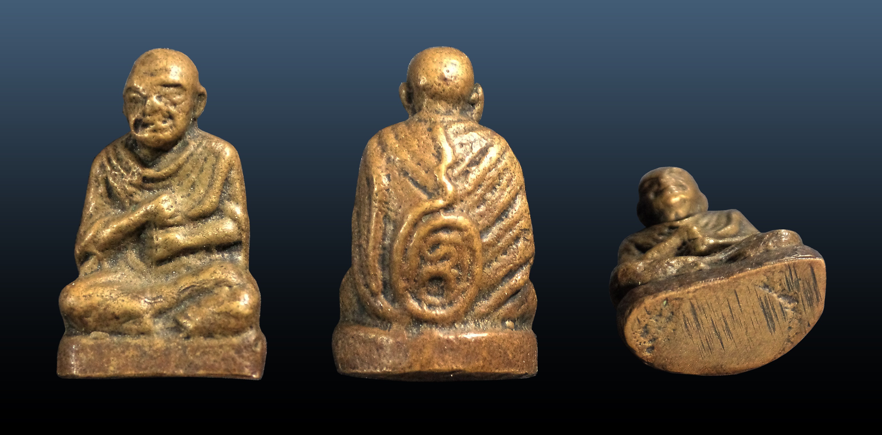 รูปหล่อสมเด็จพระพุฒาจารย์ (โต พรหมรังสี) ปี พ.ศ.2495 อธิษฐานจิต ปลุกเสก โดยหลวงปู่นาค วัดระฆังโฆสิตาราม กทม.