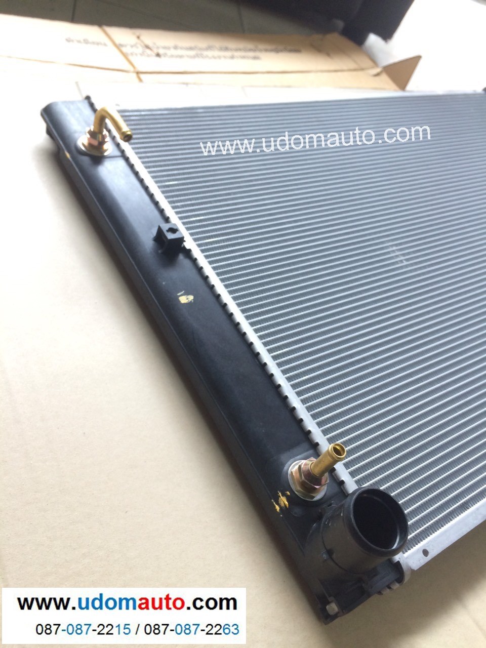 หม้อน้ำทั้งลูก TOYOTA ALPHARD 3.0L (V6) รุ่นฝาพลาสติก / Radiator, อัลพาส