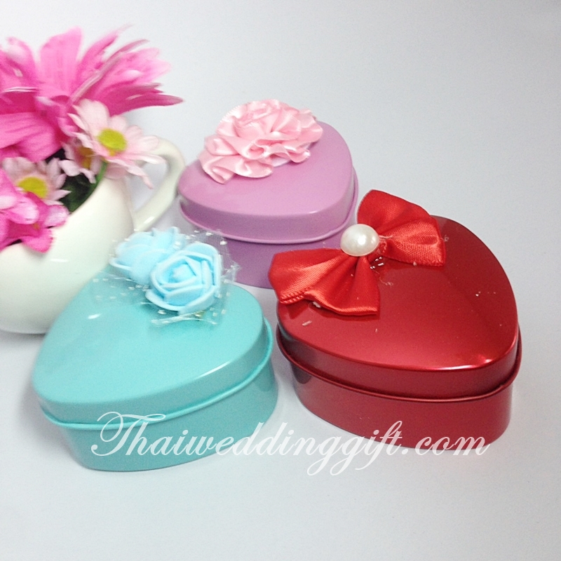 ตลับหัวใจ คละแบบ คละสี พร้อมป้ายชื่อ