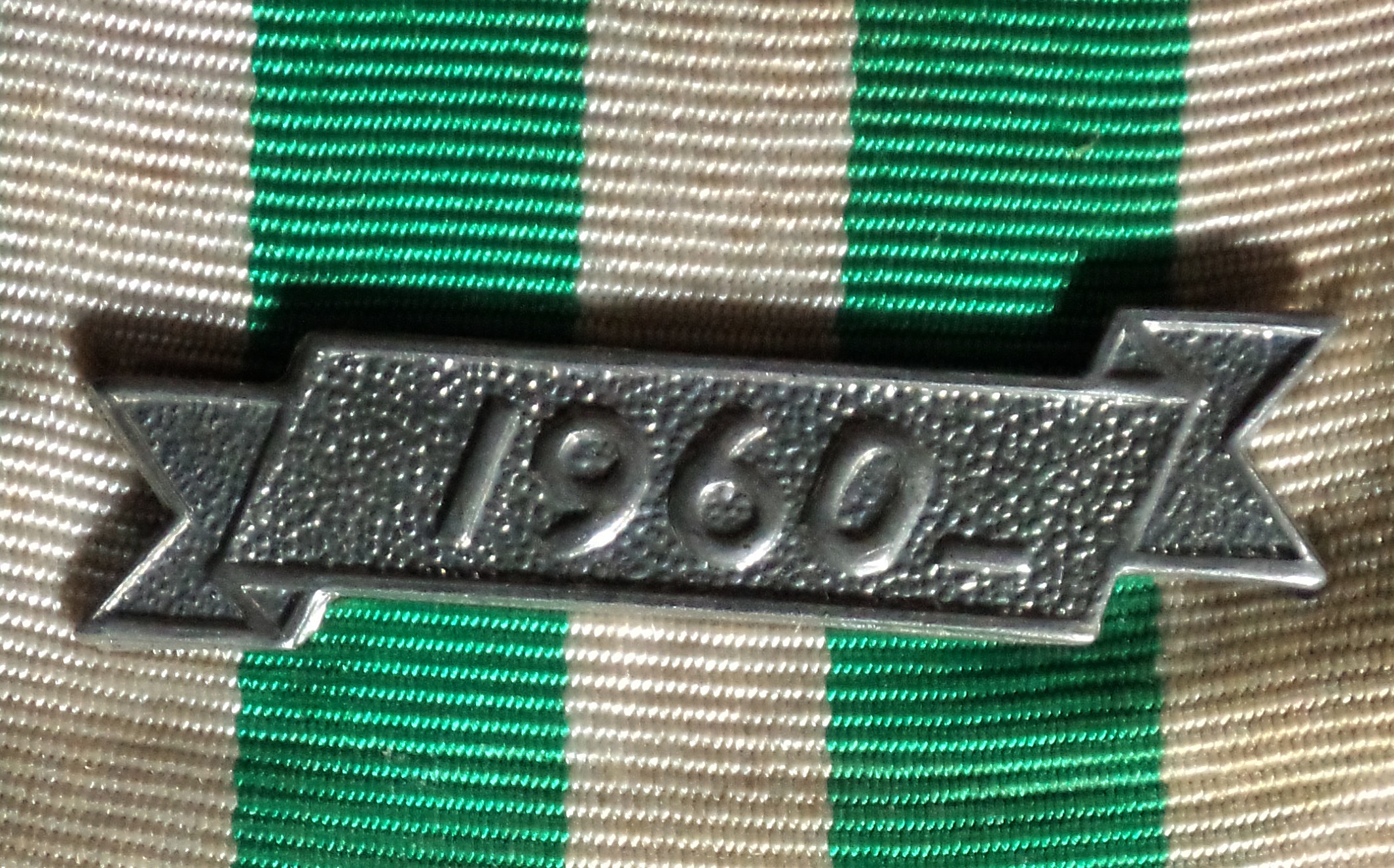 เครื่องราชอิสริยาภรณ์ต่างประเทศ(เวียดนาม)เนื้อกะไหล่ทองลงยา ค.ศ.1960