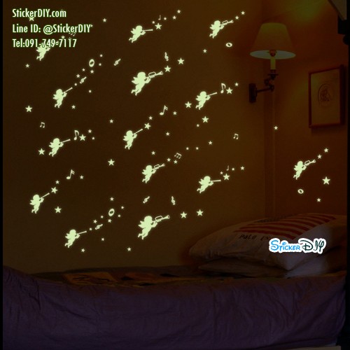 Transparent Luminescent Wall Sticker สติ๊กเกอร์ติดผนังเรืองแสง Cupid Y0044 (กว้าง40cm.xสูง35cm.)