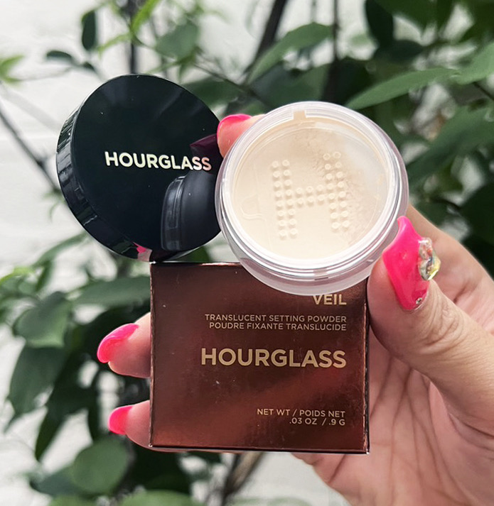 Hourglass Veil Translucent Setting Powder ขนาดทดลอง 0.9g.
