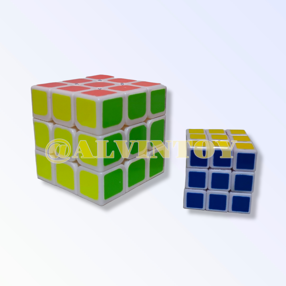 รูบิค ขอบขาว 3x3 มี 2 ลูก เล็ก ใหญ่