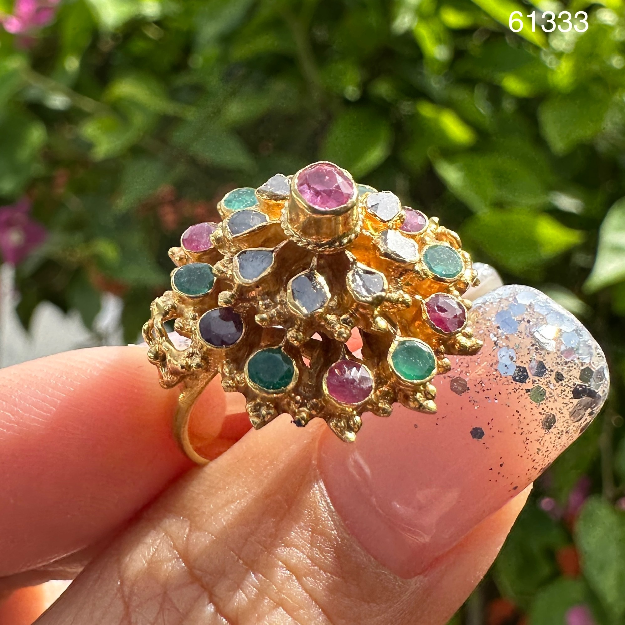 รหัส 61333 แหวน 3 สี ทับทิม มรกต เพชรซีก ทรงพุ่ม ทอง90 งานสวย น่าสะสม นน. 5.34 g