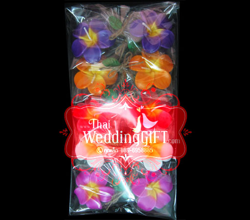 เทียนหอมลอยน้ำดอกลีลาวดี แพ็คถุงแก้ว ผูกเชือกพร้อมใบไม้