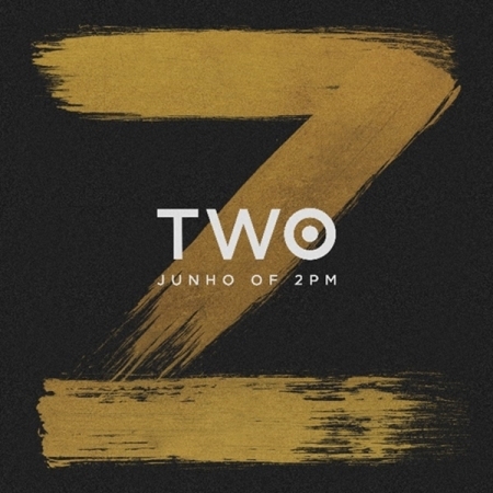( Pre-Order ) JUNHO ( 2PM ) 2nd Best Solo Album TWO * Poster หมด * วางจำหน่าย 25 / 1 / 2019