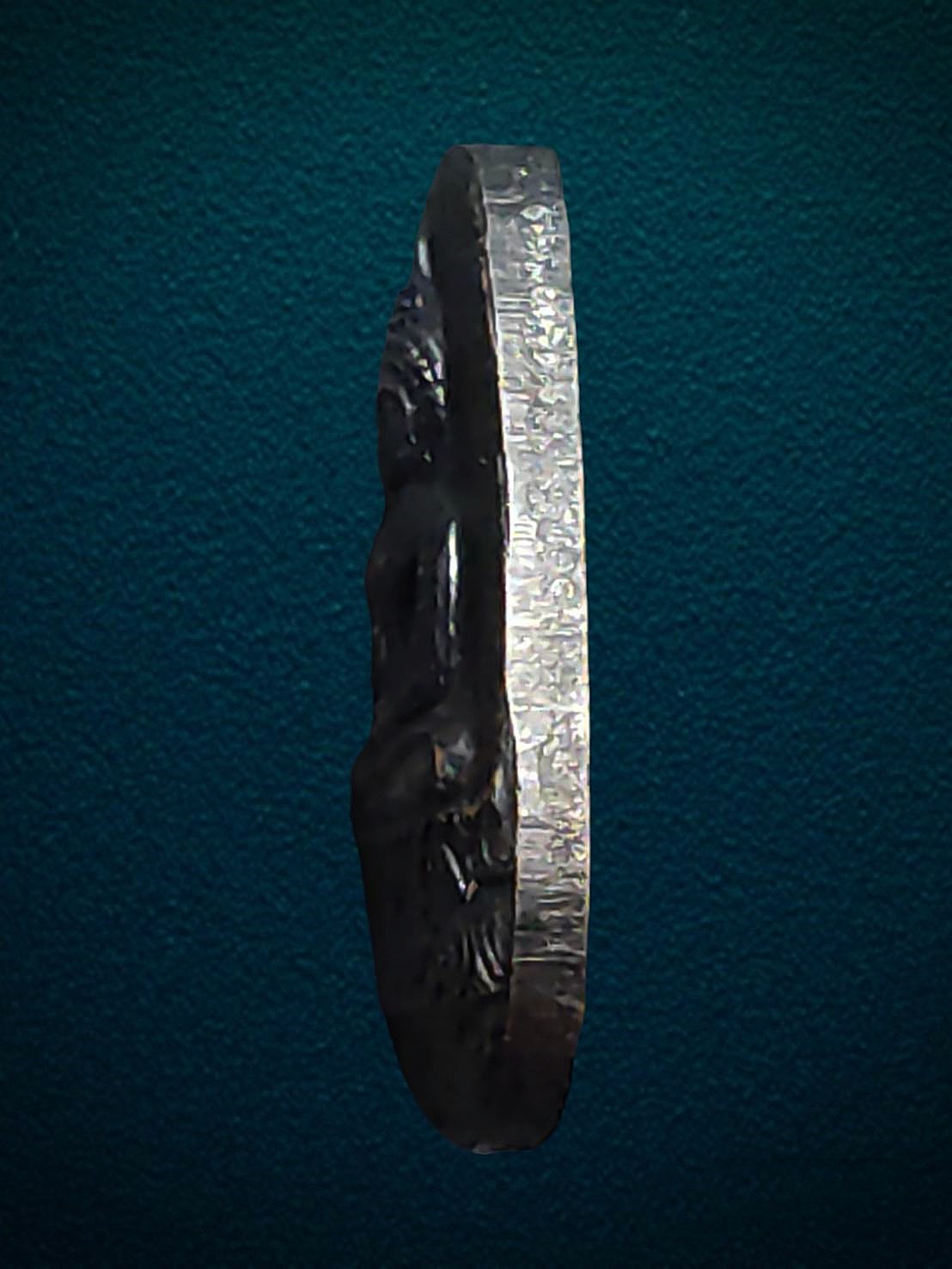 เหรียญใบมะขาม หลวงพ่อพุทธศิลา วัดหนองสองห้อง สมุทรสาคร ปี2539