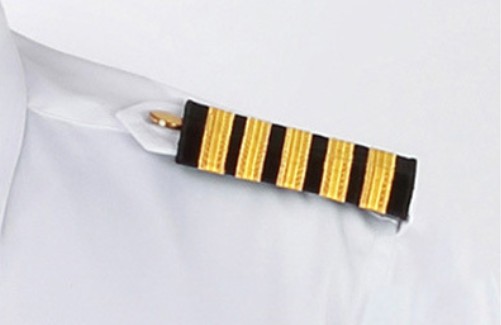 ชุดพนักงานต้อนรับบนเครื่องบิน กัปตันนักบิน นักบินพลเรือน เสื้อเชิ้ตสีขาวสำหรับทำงานของพนักงานต้อนรับบนเครื่องบิน