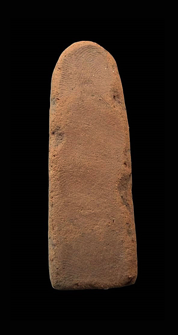 พระลีลาสรรค์ หลวงพ่อกวย วัดโฆสิตาราม ชัยนาท เนื้อดิน