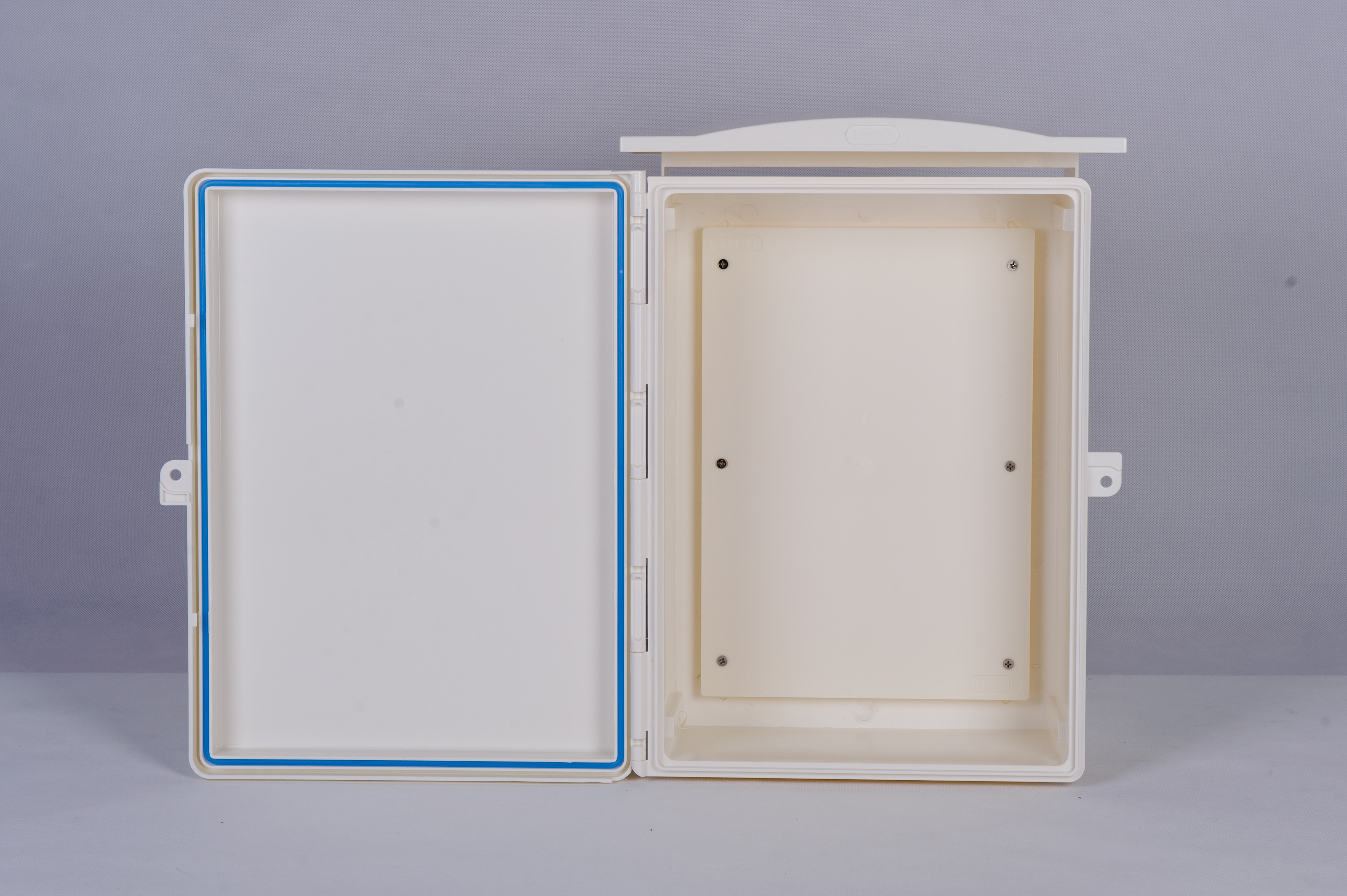 ตู้กันน้ำ ฝาทึบ-12x16 Leetech