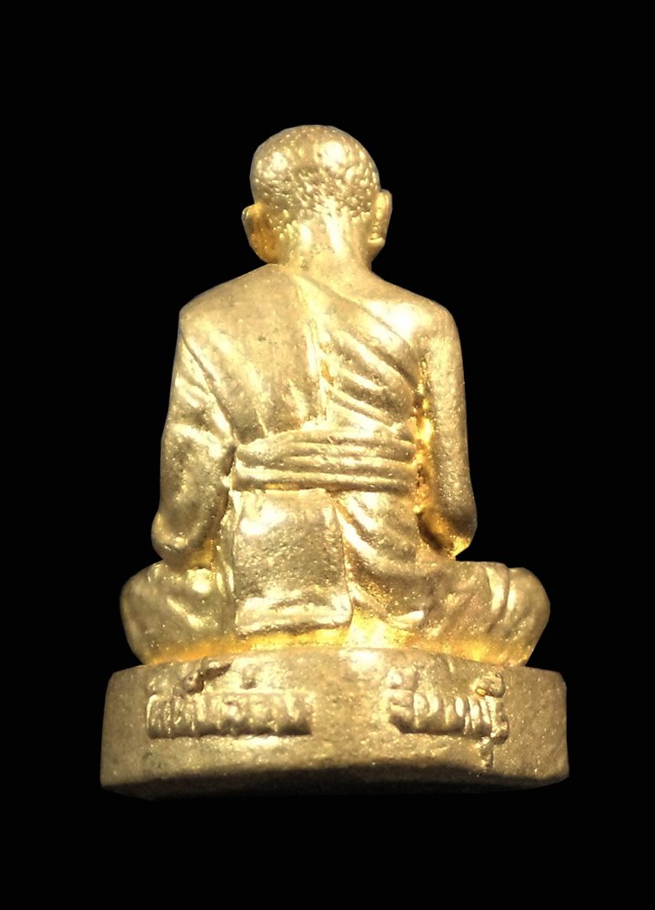 รูปหล่อ พระครูจันทวชิราภรณ์ วัดซึ้งล่าง อ.ขลุง จ.จันทบุรี