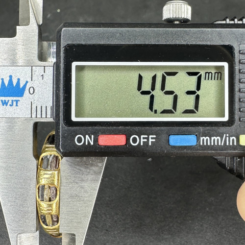 รหัส 62979 แหวน หางช้าง รอบวง ทอง90 ขนาด 59 งานเก่า หลุดจำนำ สวยมาก นน. 2.75 g