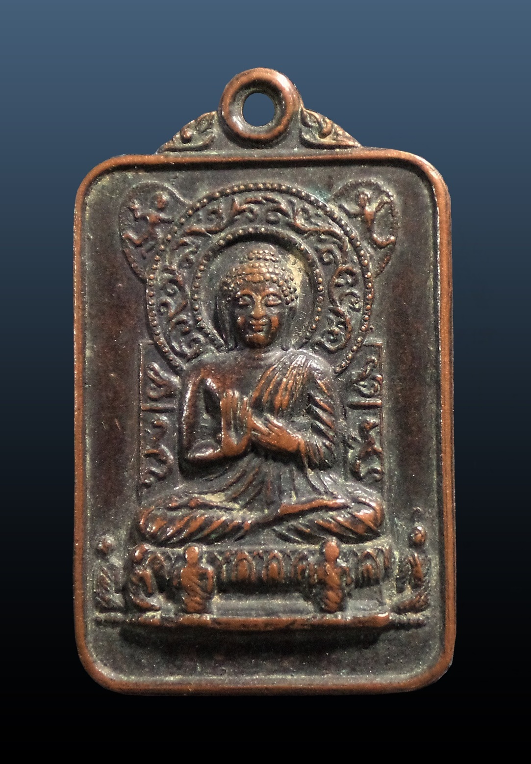 เหรียญพุทธประทานพร วัดท่าช้าง เขาใหญ่ นครราชสีมา ปี2521