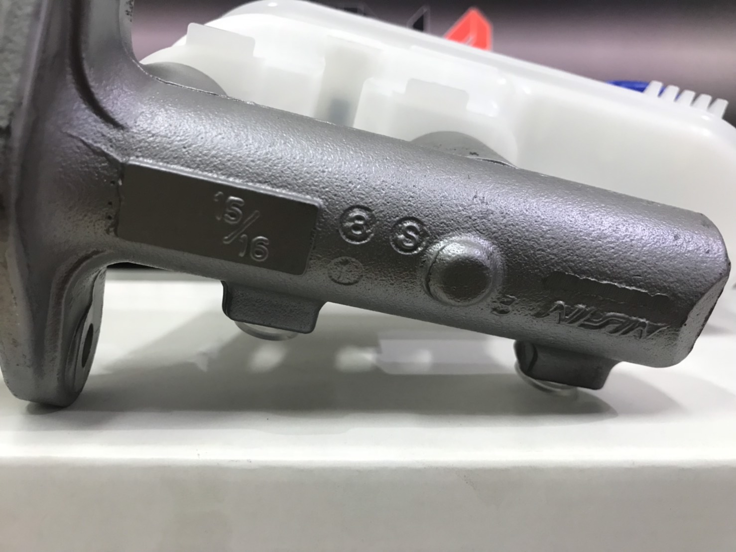 แม่ปั๊มเบรคบน15/16 CRV ปี02-06 ของใหม่! OEM (รูปจริง) / NISIN