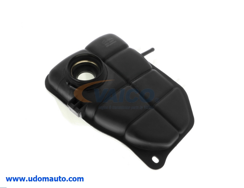กระป๋องพักน้ำ BENZ W203 / ถังพักหม้อน้ำ